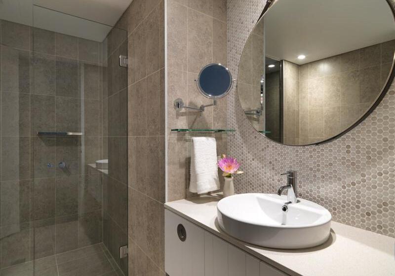 Апартаменты 2 Спальни, Adina Apartment Hotel Bondi Beach Sydney