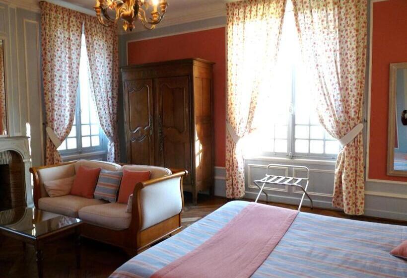Номер Стандарт, Château De La Râpée Hôtel Restaurant