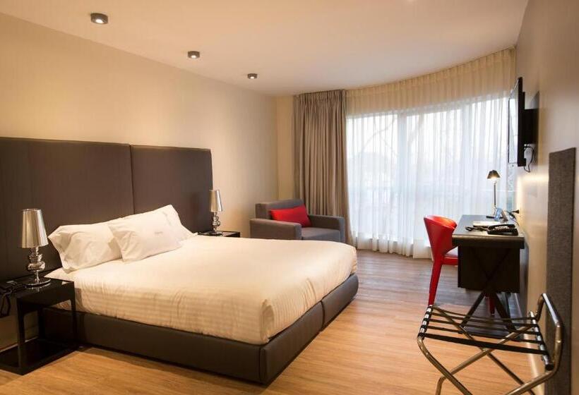 Трехместный Номер Deluxe, Regency Way Montevideo