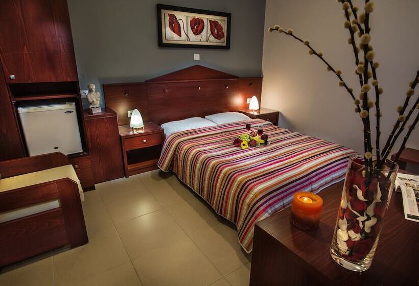 经济房, Semiramis Guesthouse