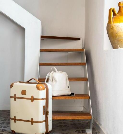 اتاق لوکس, Iancura   B&b Di Design A Salina