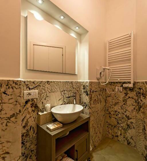 带大床的套房, Terra Mia Suite