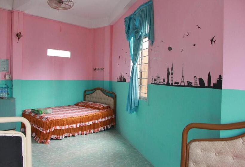 اتاق خانوادگی, Huỳnh Hương Guesthouse