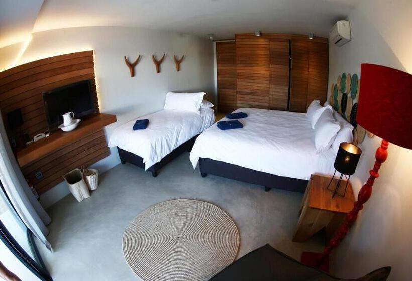 Quarto Triplo Estandar, Windtown Lagoon
