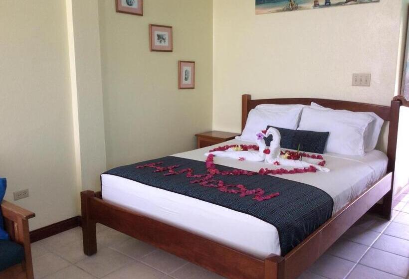 스탠다드 발코니 룸 바다 전망, Caye Caulker Condos