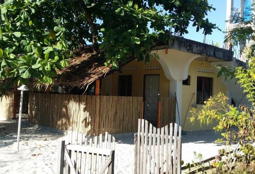 اتاق استاندارد با چشم‌انداز باغ, Aabana Beach & Watersport Resort