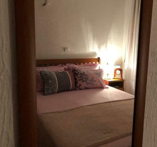اتاق استاندارد با بالکن, Guest House Nuhii