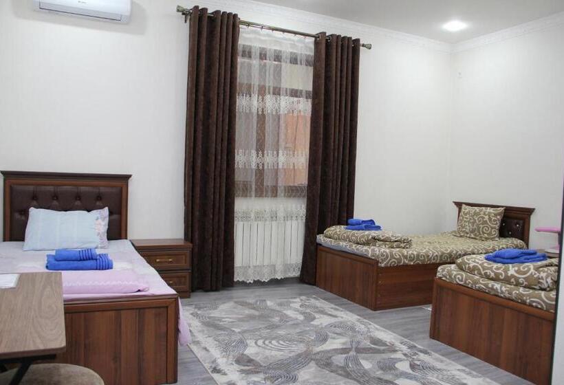 标准三人间, Chinara Guest House Airport