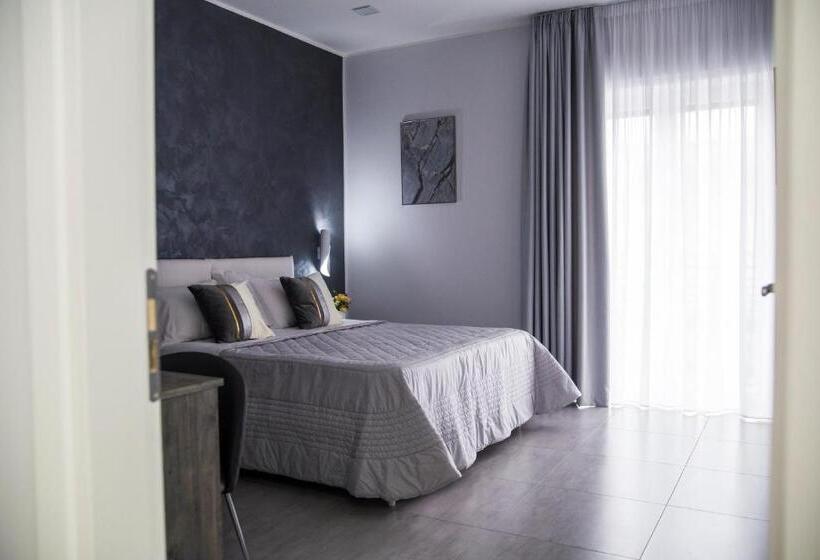 Номер Deluxe с Балконом, Maison De Julia Pompei
