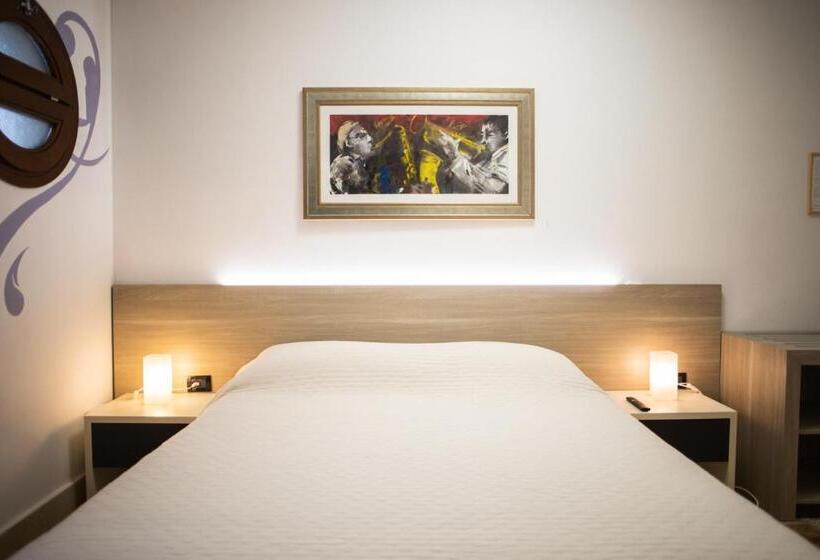 اتاق استاندارد با تخت بزرگ, B&b Palazzo Storico Di Nicola