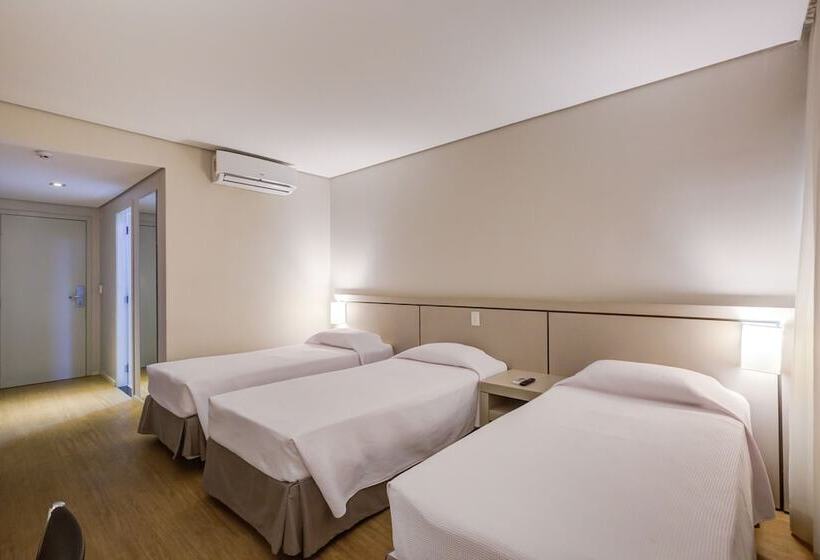 Quarto Triplo Superior, Viale Tower