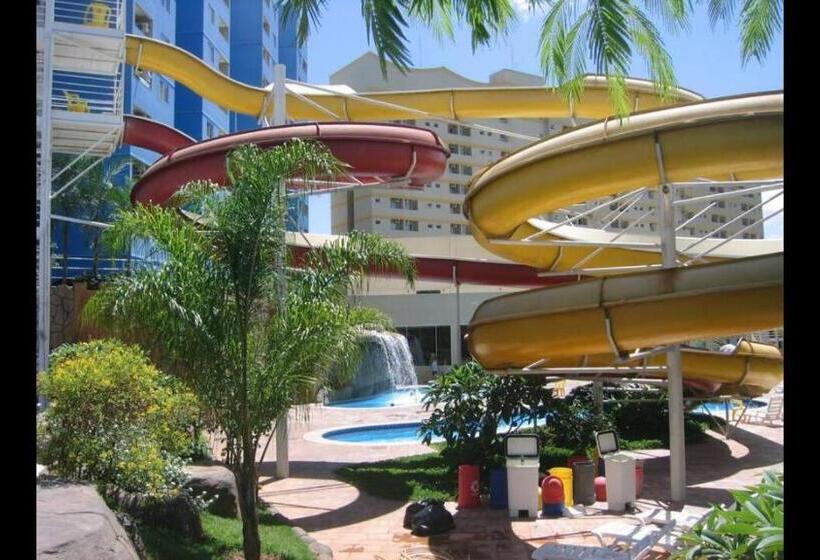 家庭套房, Golden Dolphin Com Café Da Manhã! Piscinas 24h