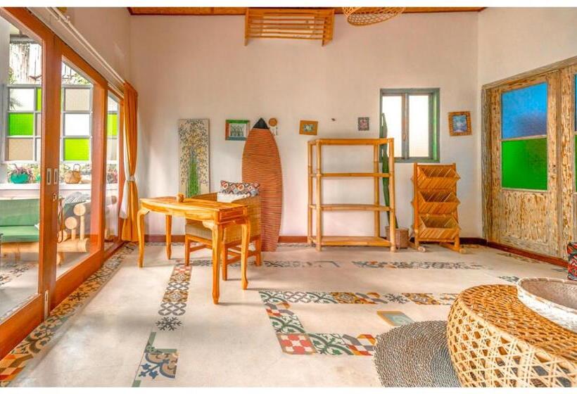 Bungalow Familiar, Sriyana Uluwatu