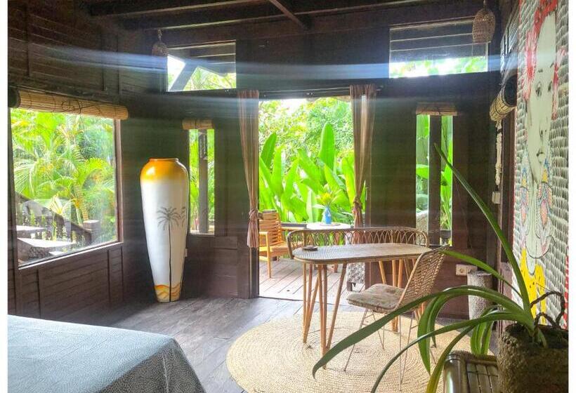 Casa 2 Quartos, Sriyana Uluwatu