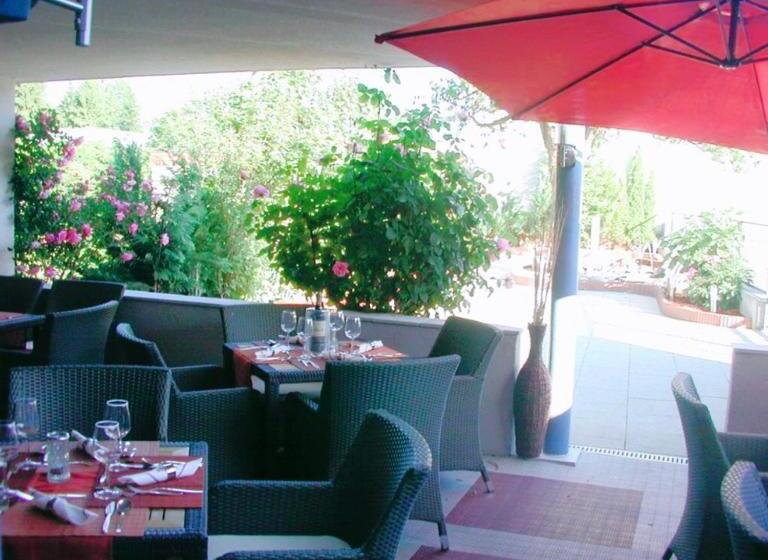 آپارتمان 1 خوابه, Appartement Aragia