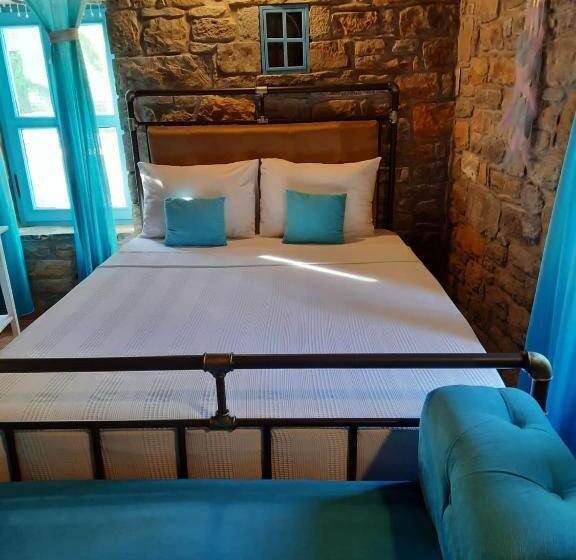 اتاق لوکس, Efli̇n Buti̇k Otel