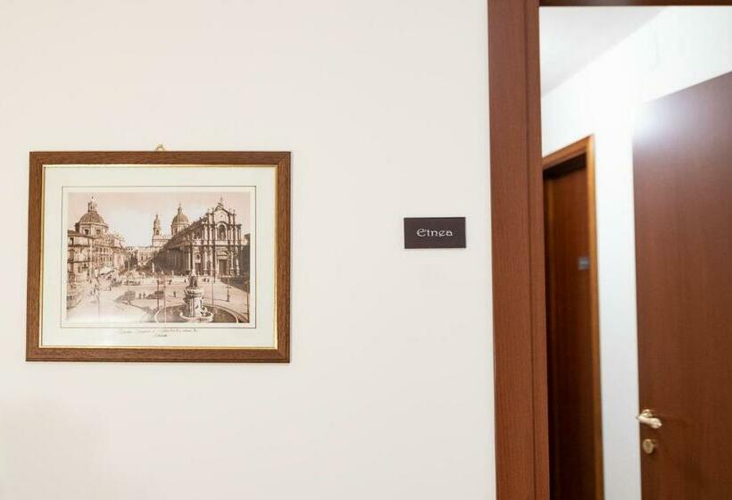 اتاق راحتی سه تخته, Le Vie Del Centro B&b