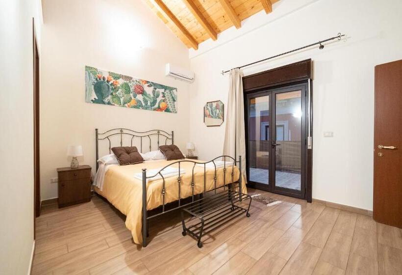 اتاق استاندارد با تخت بزرگ, Le Vie Del Centro B&b