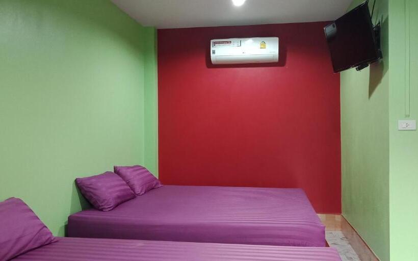 اتاق استاندارد چهار تخته, Yahle Villa เยห์เล่วิลล่า