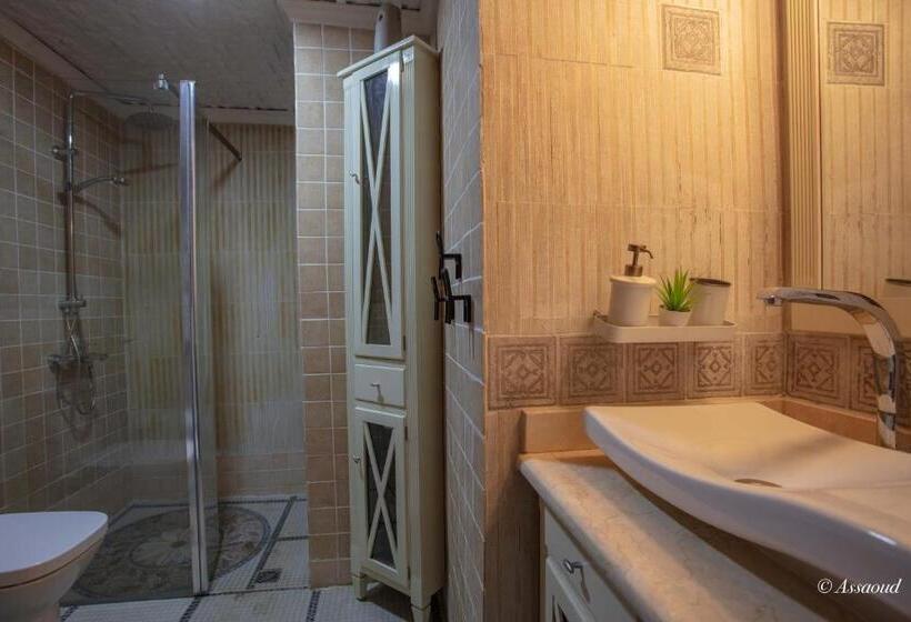 디럭스 방갈로, El Cortijo & Spa