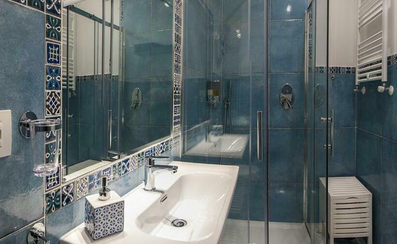 Номер Стандарт с Балконом, B&b Amalfè