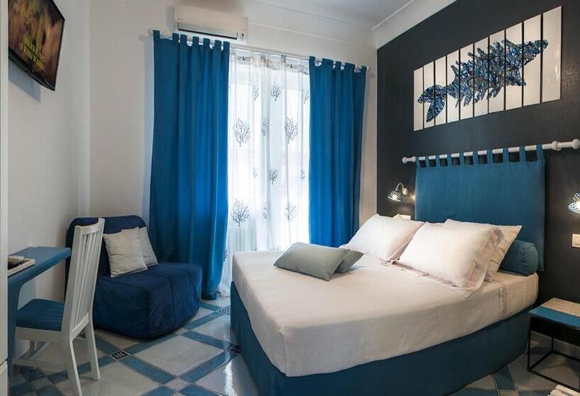 Номер Стандарт с Балконом, B&b Amalfè