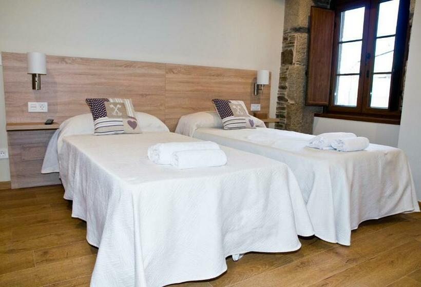 اتاق استاندارد, Pension Serrano