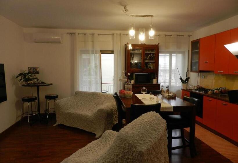 Номер Стандарт Трехместный, B&b Joe