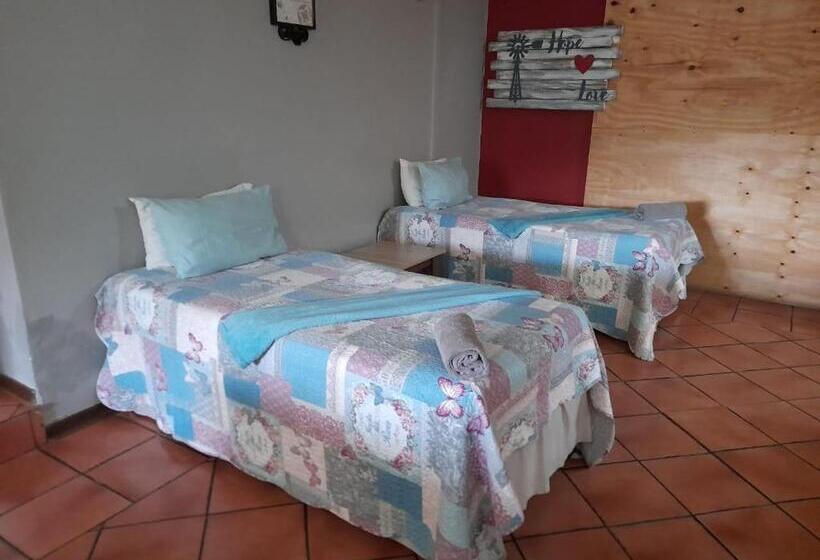 Семейный Номер, Platberg Self Catering