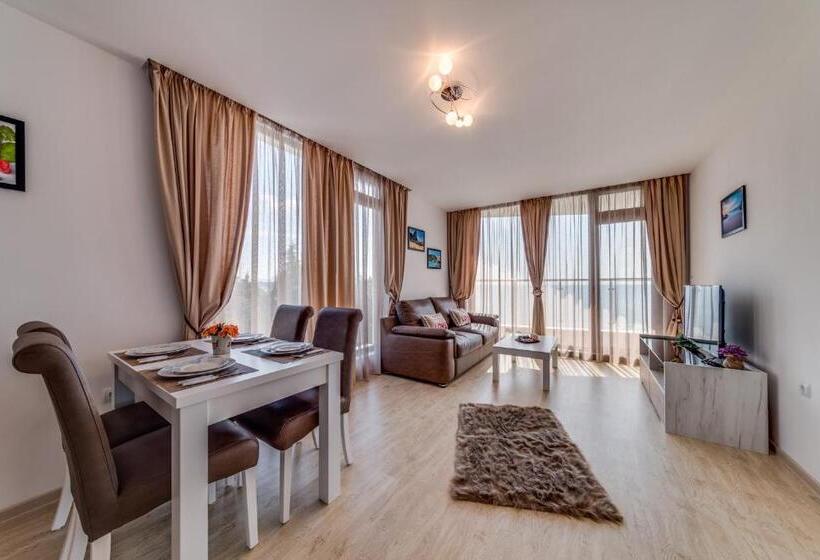 Апартаменты 1 Спальня Вид на Море с Балконом, Apartcomplex Golden Bay