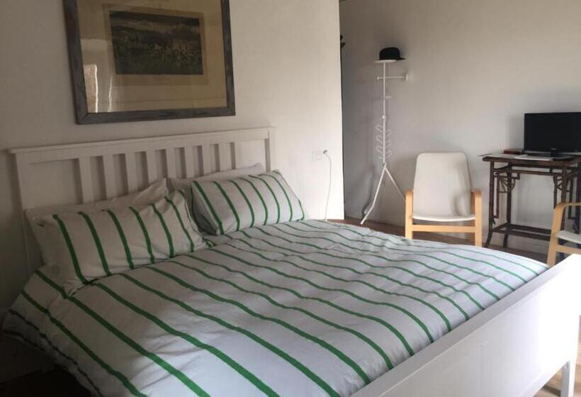 اتاق لوکس, Agriturismo Montedago