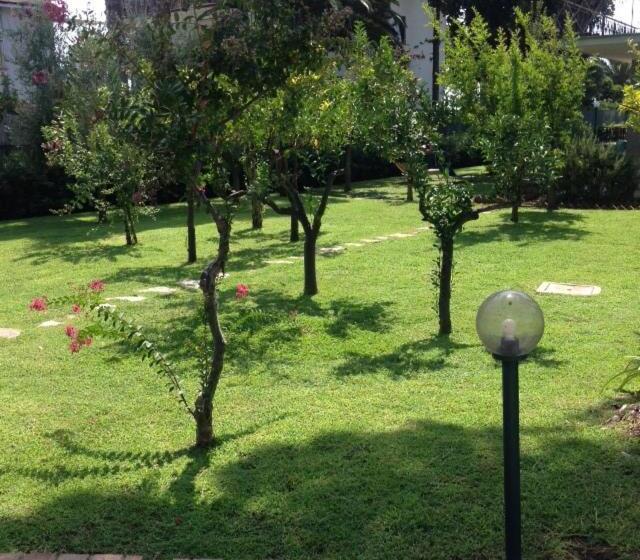 اتاق لوکس با چشم‌انداز دریا, Villa Luisa B&b