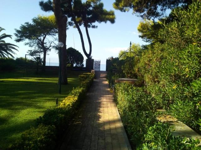 اتاق لوکس با چشم‌انداز دریا, Villa Luisa B&b