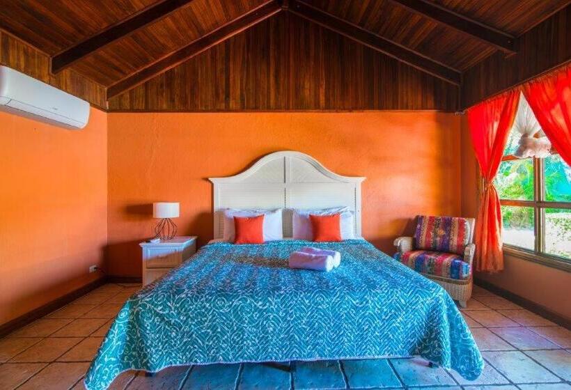 اتاق استاندارد با تخت بزرگ, Beach Break Resort