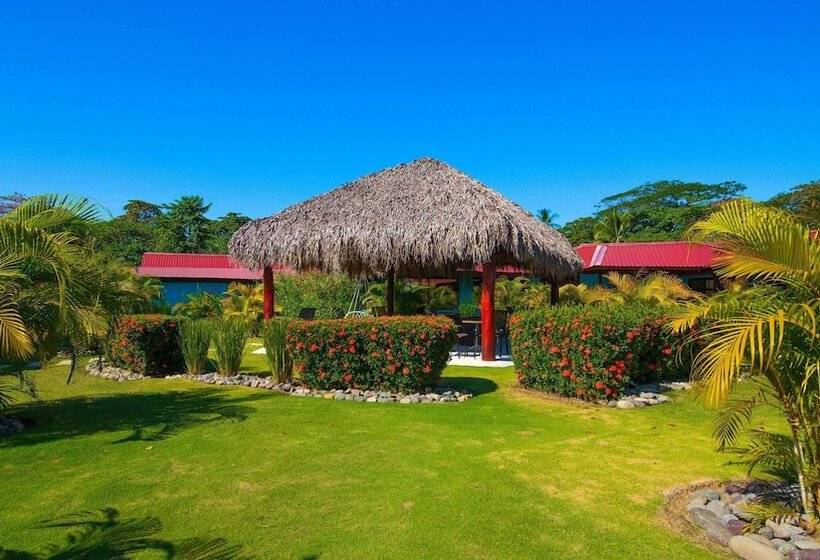Семейный Номер, Beach Break Resort