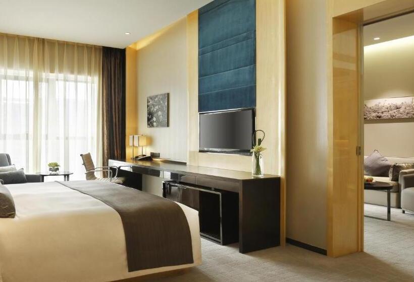 اتاق استاندارد با تخت بزرگ, Crowne Plaza Beijing Lido, An Ihg
