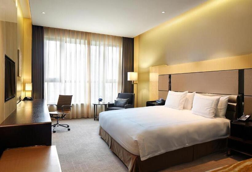اتاق استاندارد با چشم‌انداز شهر, Crowne Plaza Beijing Lido, An Ihg