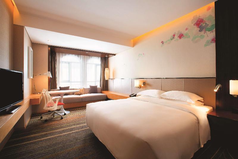 Quarto Estandar Cama King, Hilton Garden Inn Lijiang