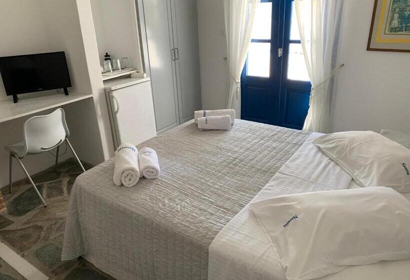 Трехместный Номер Базовый, Naoussa Hotel Paros By Booking Kottas