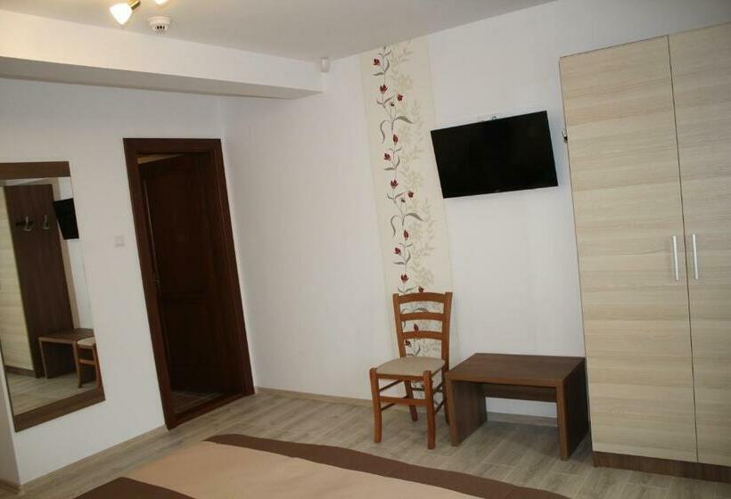Студия Стандарт, Casa 77 Praid