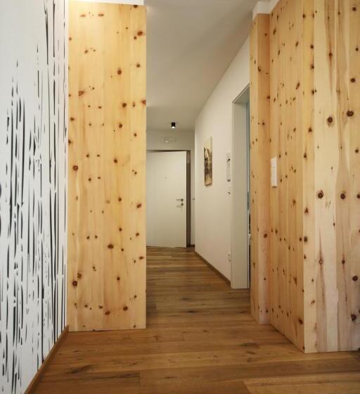 Апартаменты 1 Спальня с Балконом, Residence Rösch