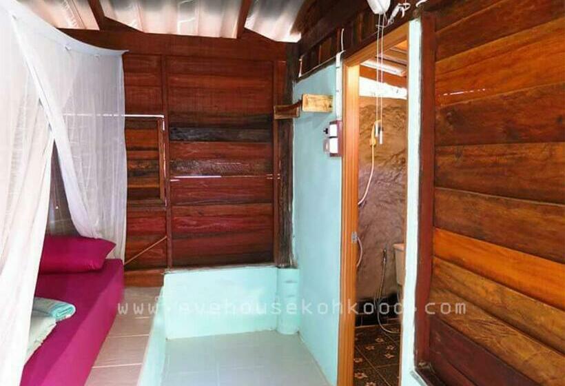 Бунгало Стандарт, Eve House Koh Kood