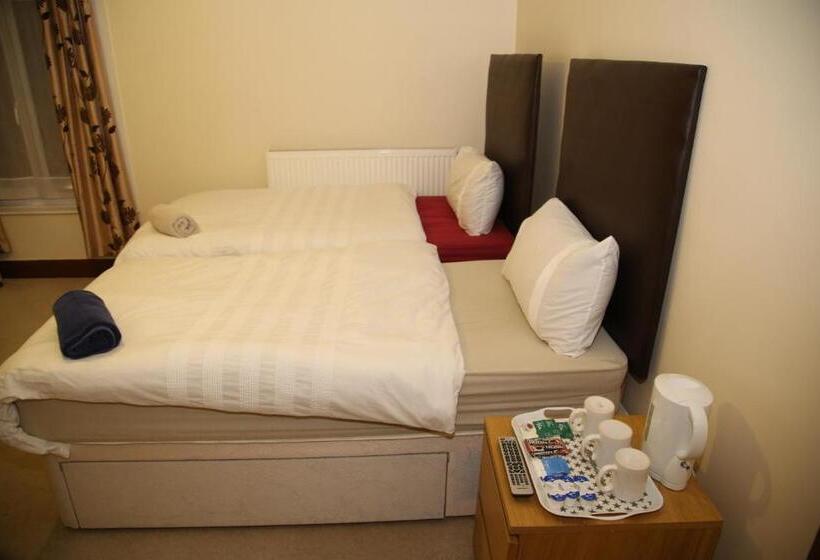 スタンダードルーム, Victorin House   All Rooms Are En Suite