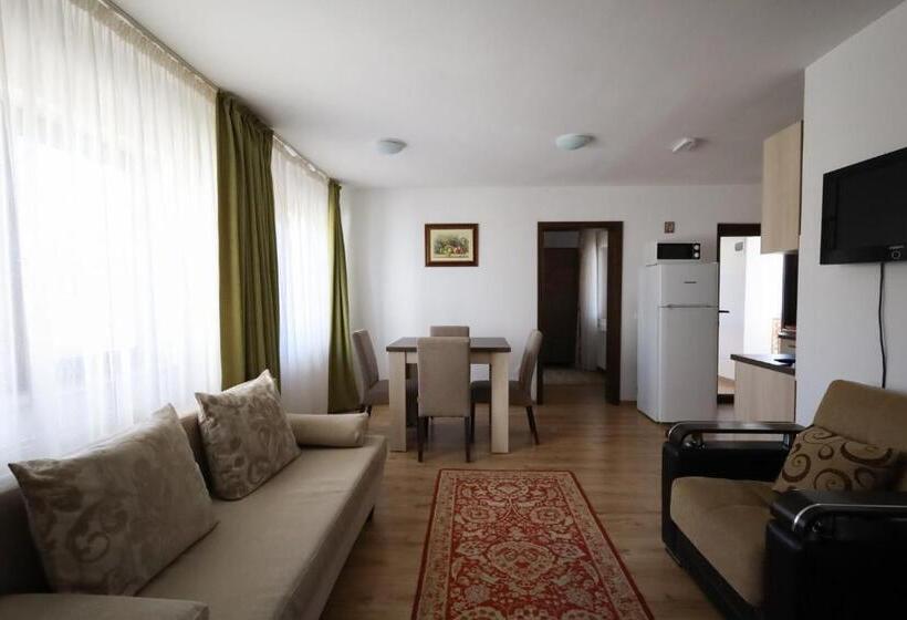 1 Bedroom Apartment Lake View, Pensiunea Encian