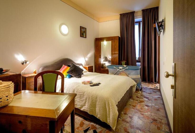 اتاق استاندارد, B&b Ca Tunin