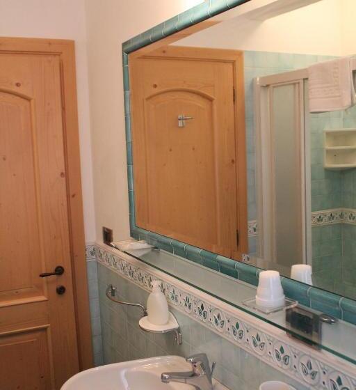 اتاق لوکس, B&b La Ceresara