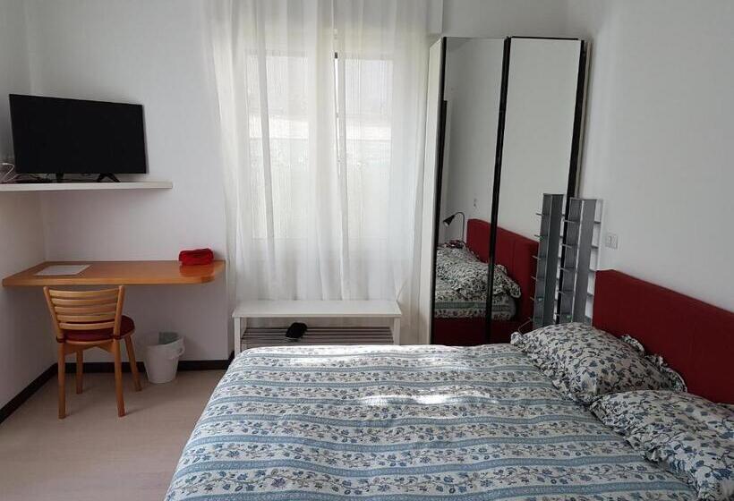 اتاق لوکس, B&b Rosa Blu
