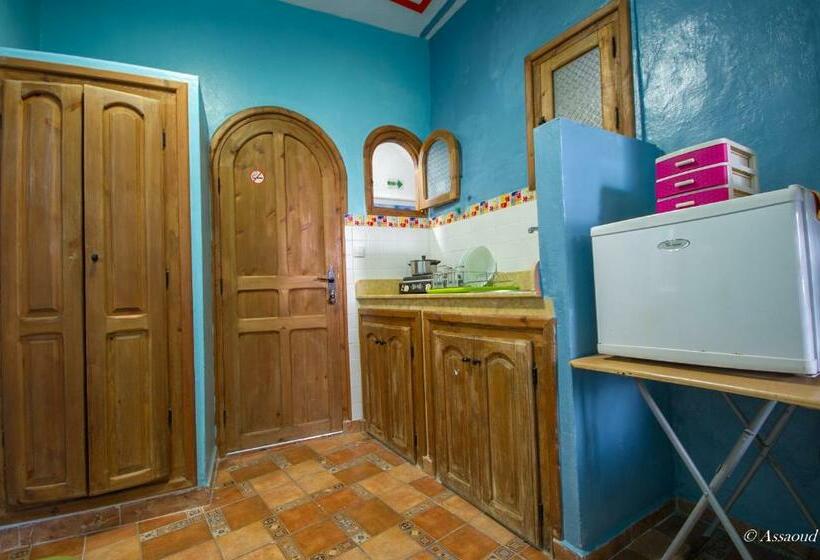 Студия Стандарт, Casa Elias