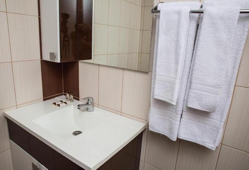 Семейный Номер, Topalovi Guest House