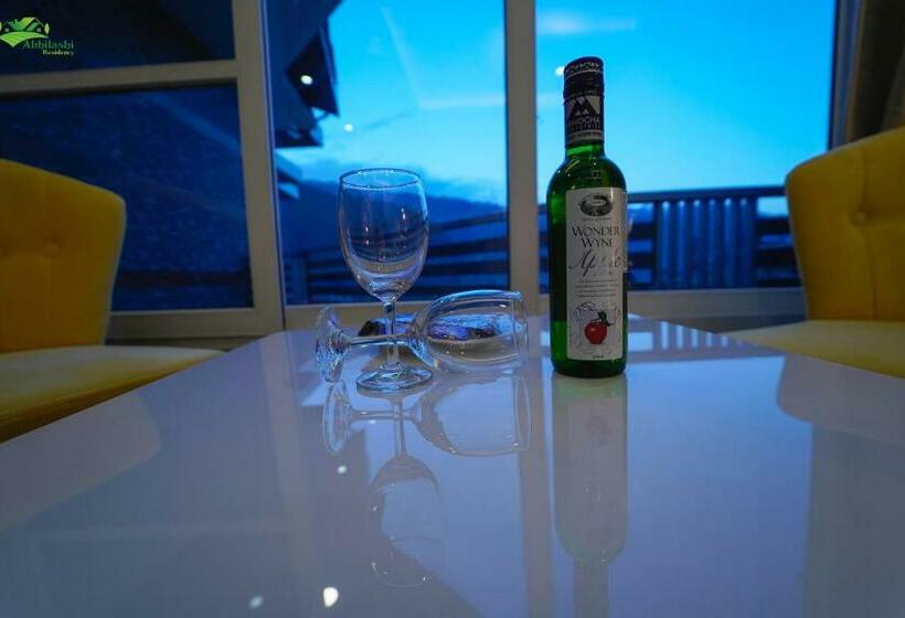디럭스 룸, Abhilashi Residency & Spa   Centrally Heated & Air Cooled